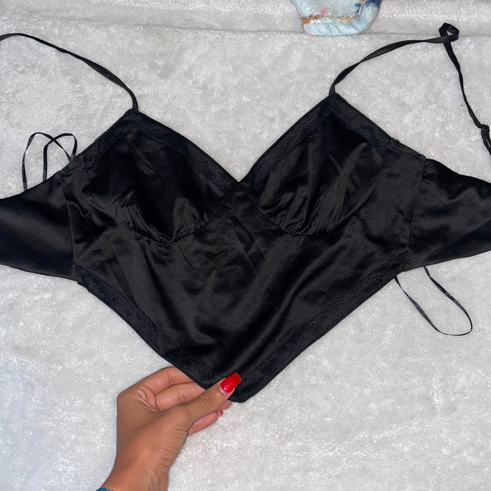Cute crop top worn once